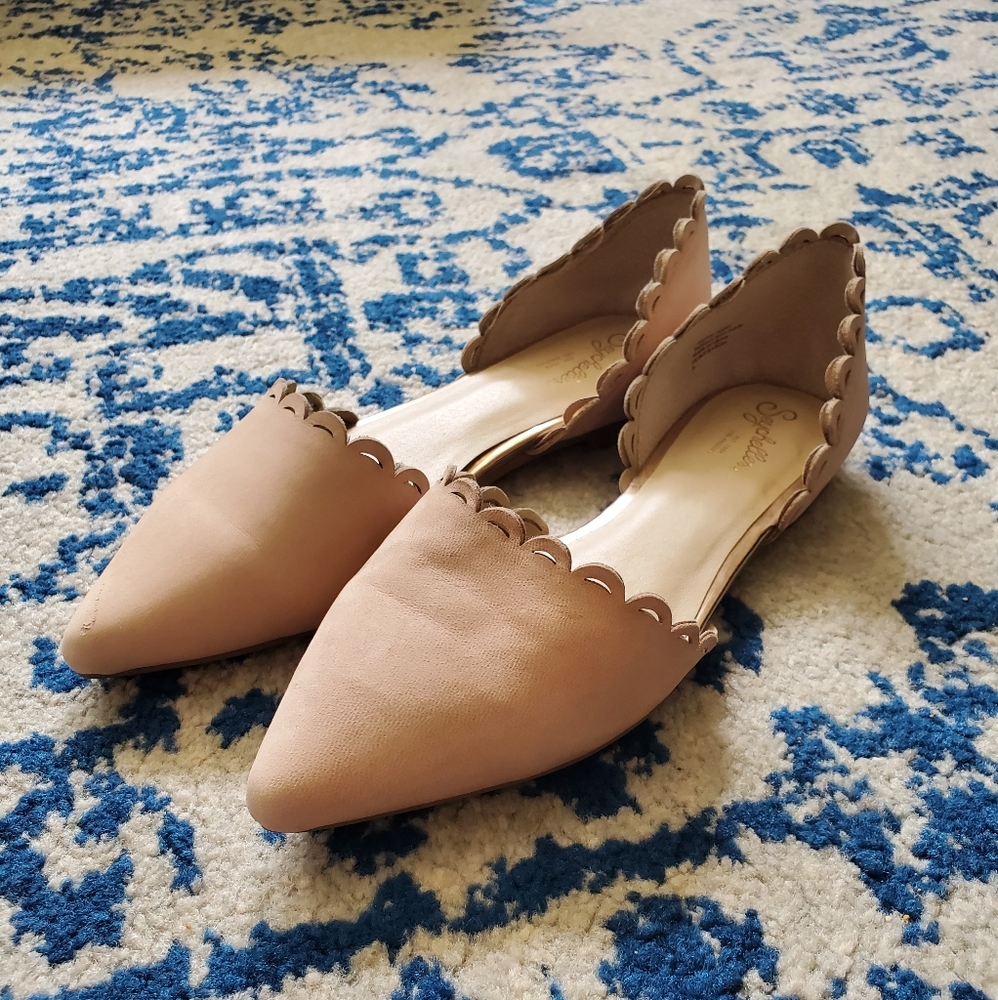 Blush pink pointed toe flats